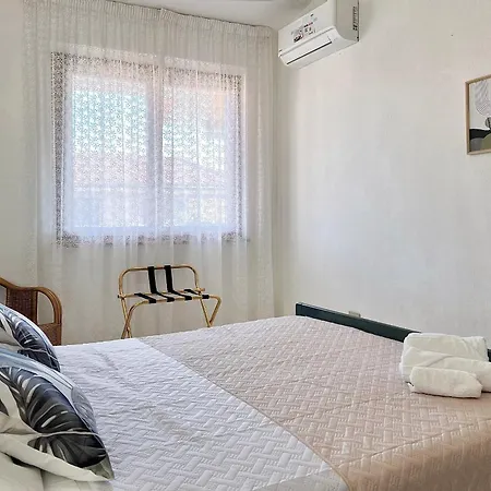 Near The Center - A Combination Of Relaxation And Unique Views Apartment