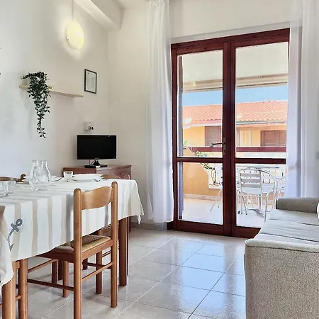 Near The Center - A Combination Of Relaxation And Unique Views Apartment Villasimius