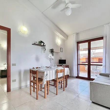 Near The Center - A Combination Of Relaxation And Unique Views Apartment