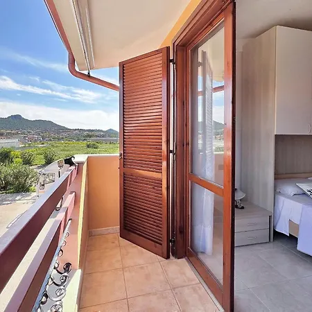 Lejlighed Near The Center - A Combination Of Relaxation And Unique Views Villasimius