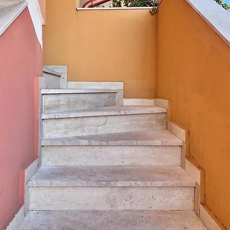 Near The Center - A Combination Of Relaxation&unique Views * Villasimius